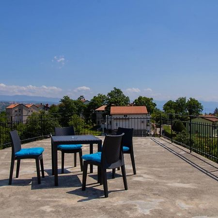 אופטיה Apartments Teo מראה חיצוני תמונה